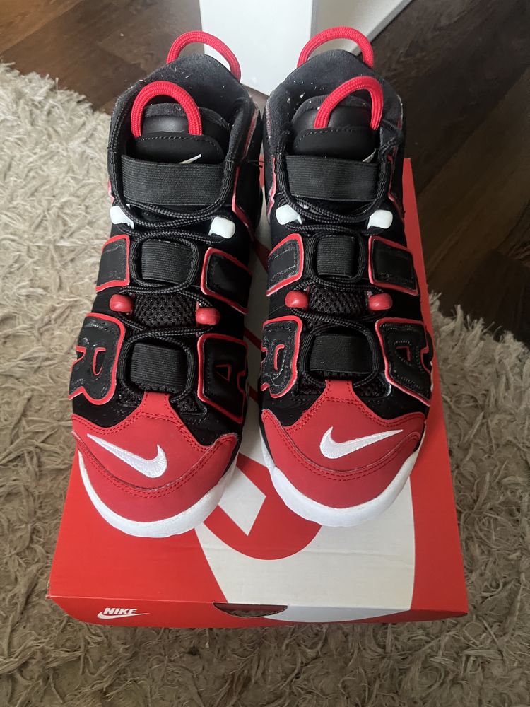 Orginalne Nike air more uptempo roz.41