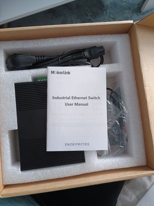 8-portowy, gigabitowy przemysłowy przełącznik Ethernet