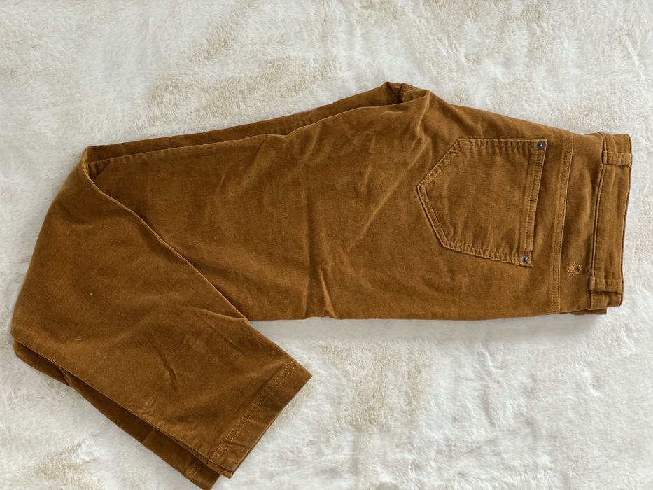 Spodnie BIORÓWKI damskie sztruksowe Stile Benetton 40-EU