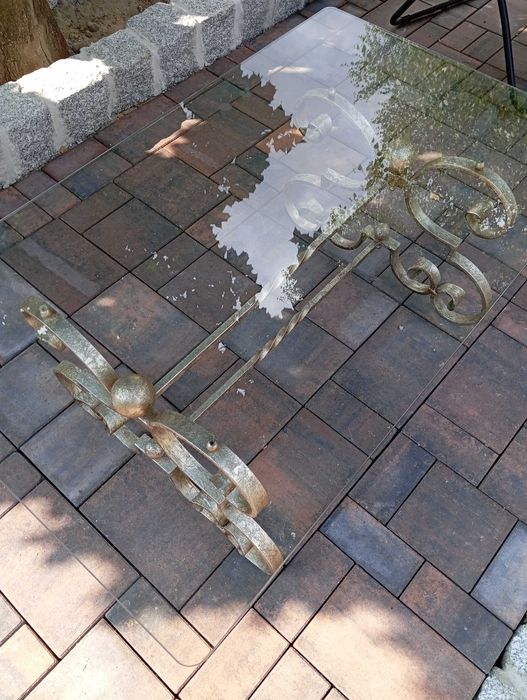 Ława ze szklanym hartowanym blatem