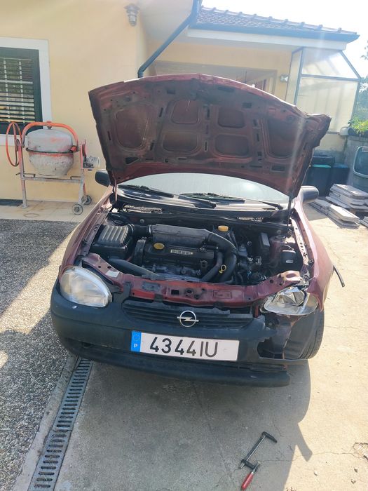 Para peças ou reparar Opel Corsa B 1996 Gasoleo