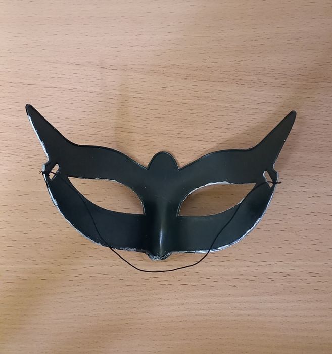 Маска карнавальная