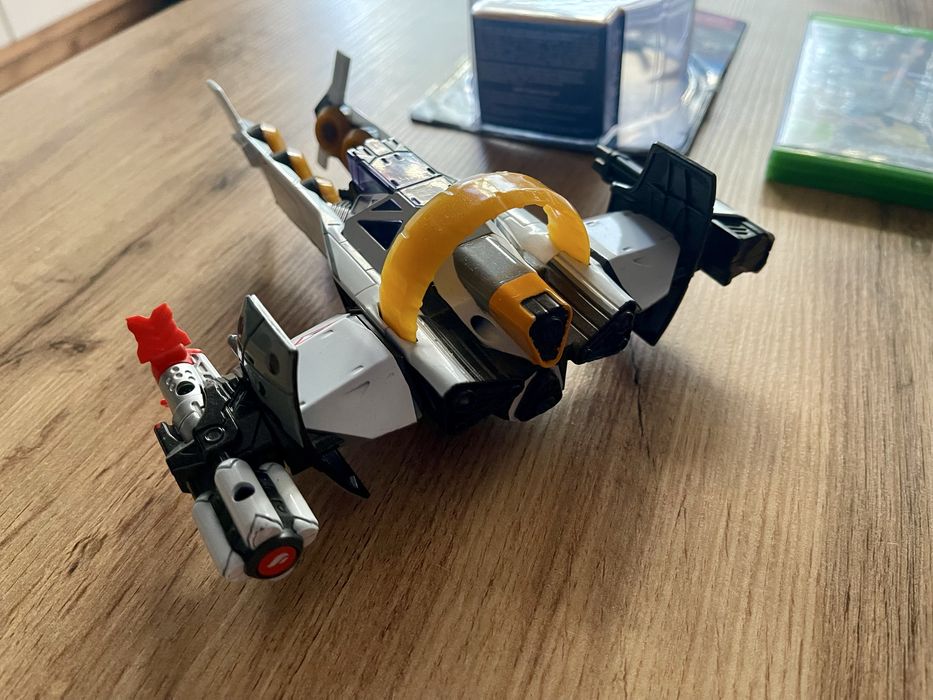 Xbox One 500GB + LEGO HOBBIT + Starlink Starter Pack