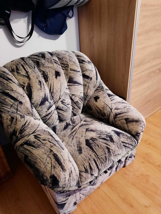 oddam za darmo w bardzo dobrym stanie fotel