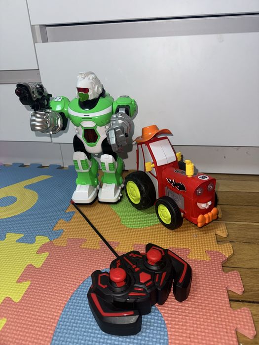 Робот інтерактивний крейзи трактор танцюючий на радіо керуванні