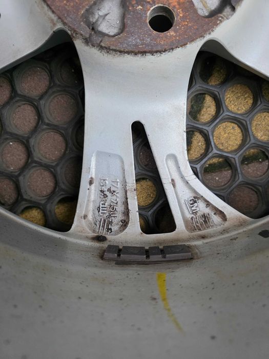 Диски оригінальні для Opel Astra K V, Zafira R17 5x105