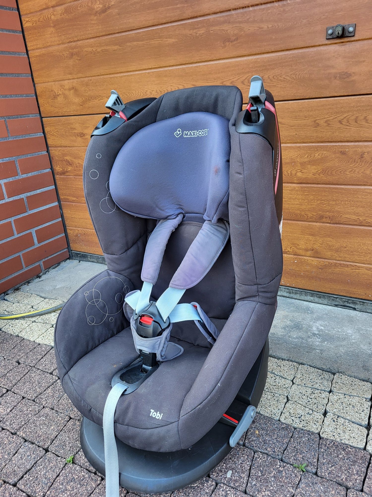 Fotelik samochodowy Maxi Cosi Tobi 9- 18 kg