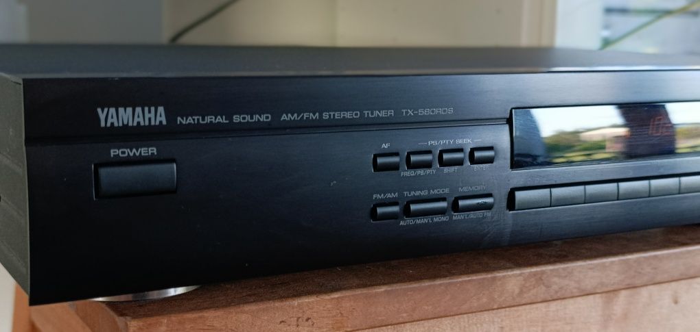 Tuner Yamaha TX 580 RDS