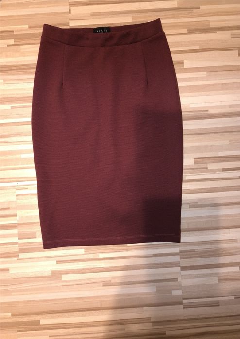 Spódnica ołówkowa bordowa Mohito 36 S