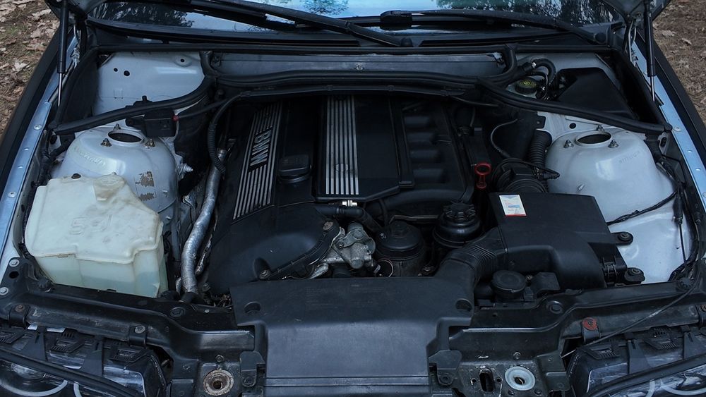 BMW E46 Coupe 2.5 benzyna 2000r. Świeże OC!