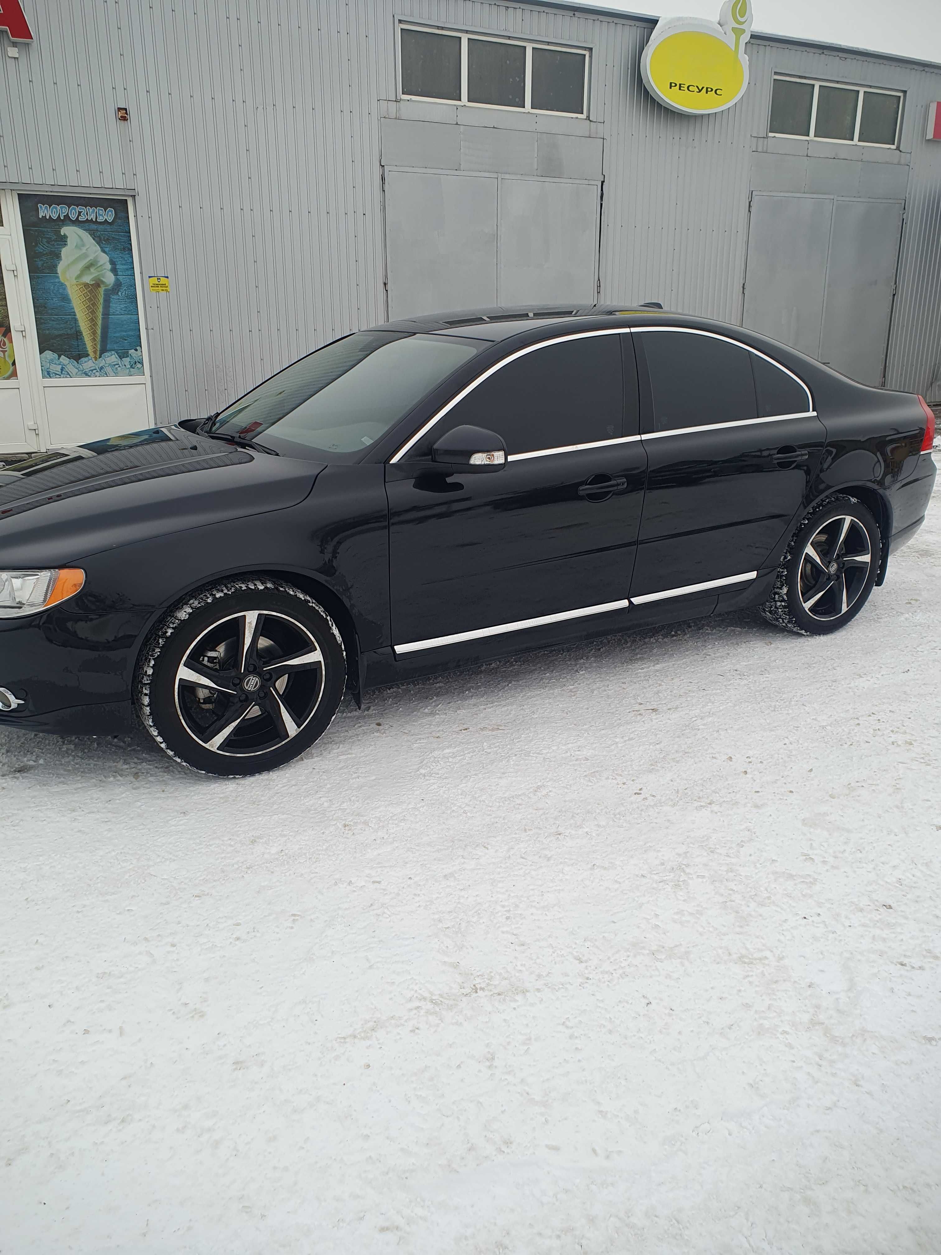 Продам авто VOLVO S80