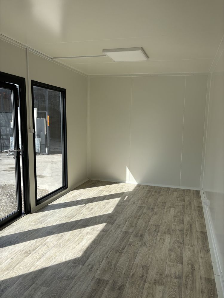 Pawilon handlowy/biurowy 3X6