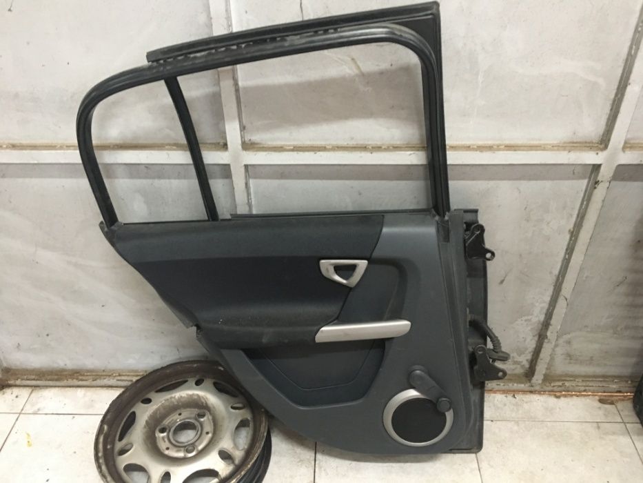 porta tras esquerda smart forfour