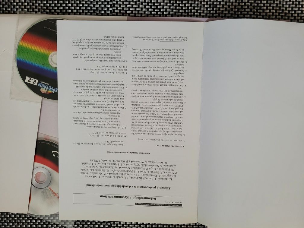 Prospekt z płytami CD  Nowotwory, zalecenia biopsji mammotomicznej