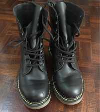 Botas tipo Dr.Martens