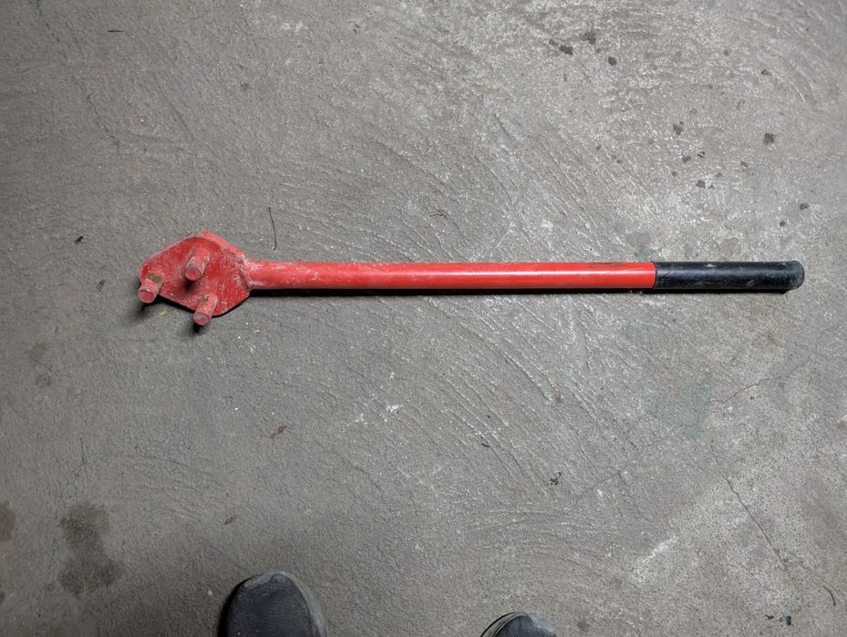 Klucz do gięcia prętów zbrojenia drutu 6-16 KGR-2