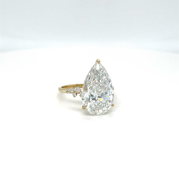 Anel - 14 K Ouro amarelo - 8.23ct. tw. Diamante