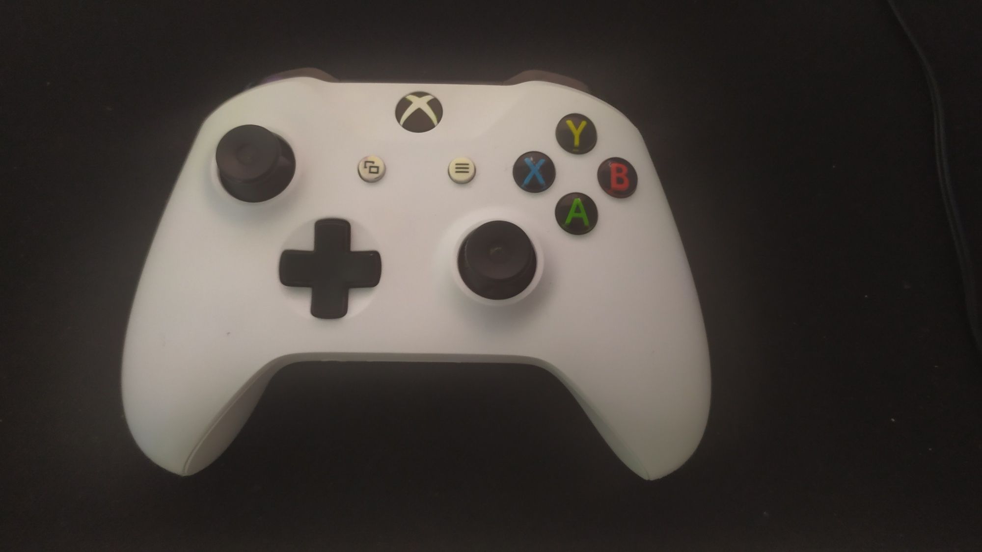 Pad Xbox one biały