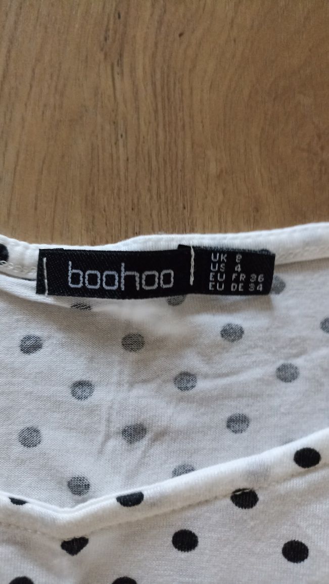 Lekka sukienka MIDI w groszki Boohoo rozmiar S