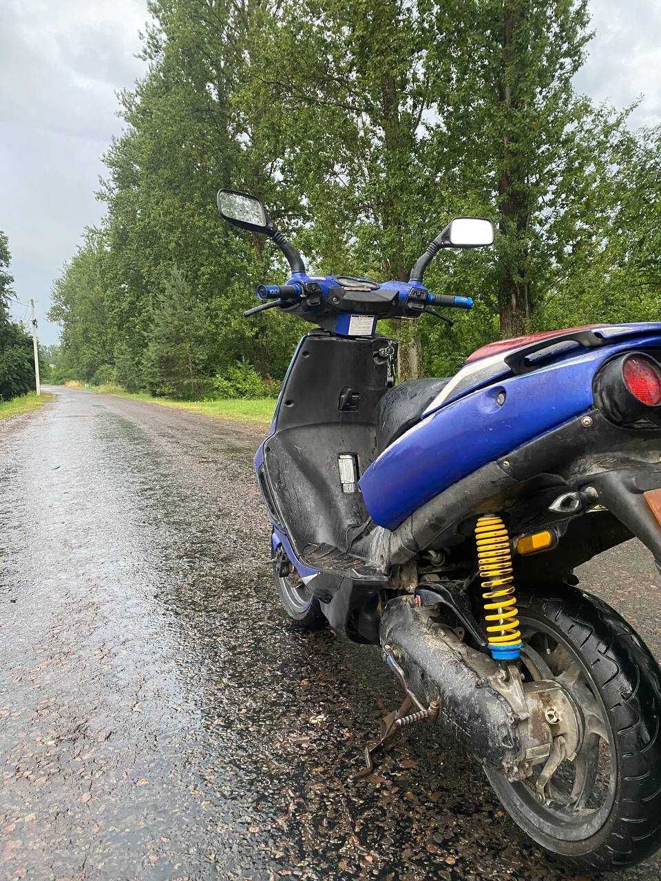 Скутер Апрілія ср 50