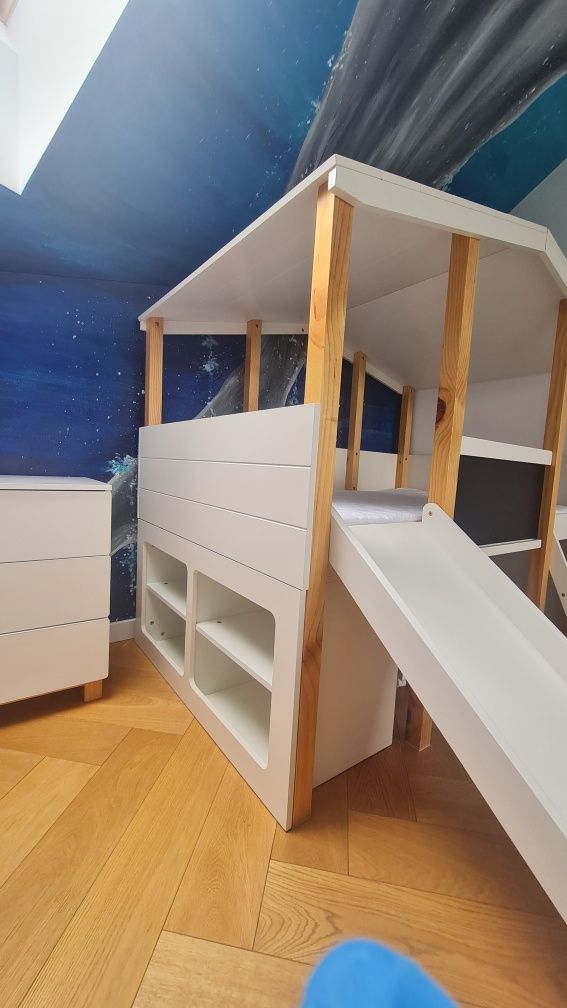 Zestaw mebli dziecięcych wallenfels łóżko domek ze zjeżdżalną, komody