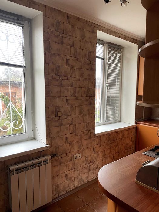 Здається квартира довгостроково 3 кімнати