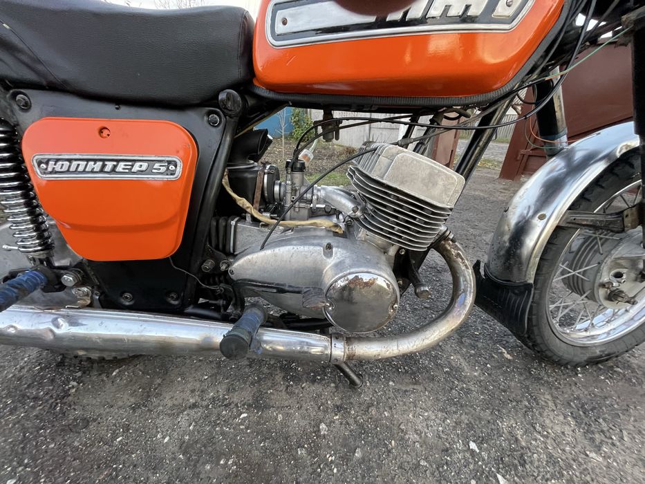 Продам юпітер 5 в хорошому стані