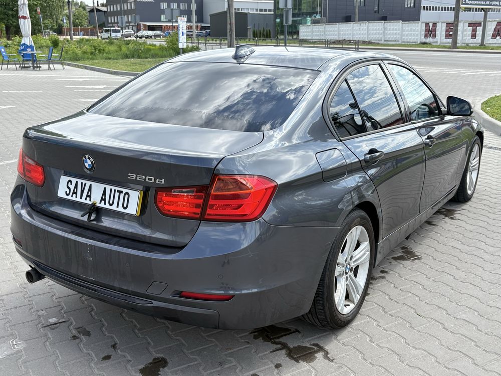 В Житомирі BMW F30 320d 2012 Sport седан дизель в Житомирі правый руль