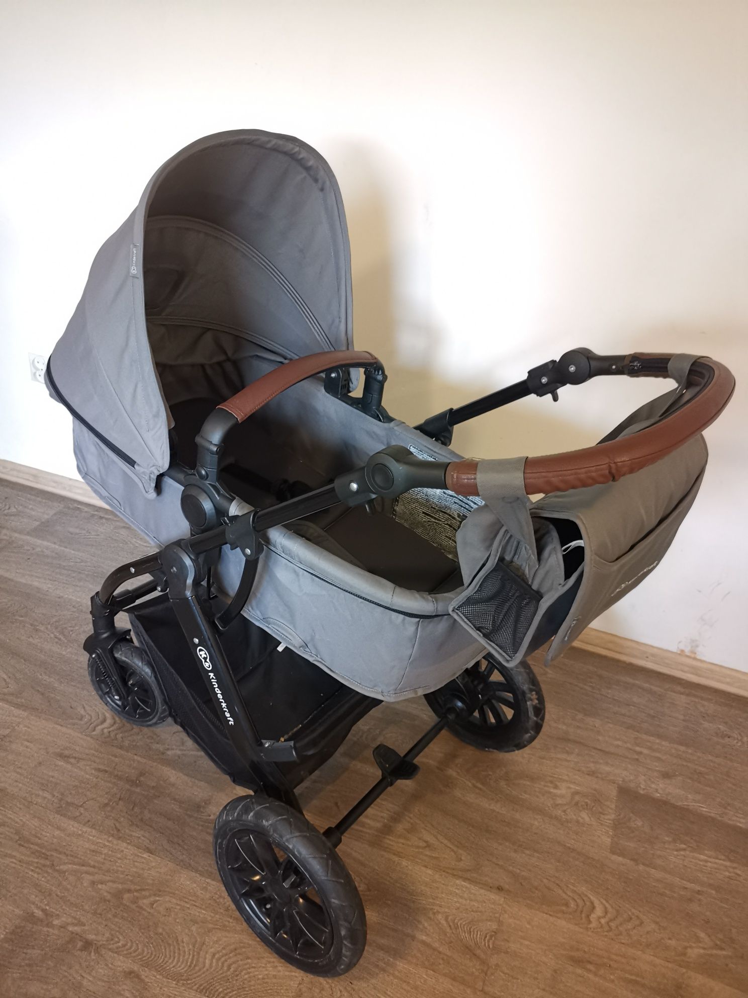 Wózek 3w1 Kinderkraft moov + fotelik Maxi Cosi Cabriofix