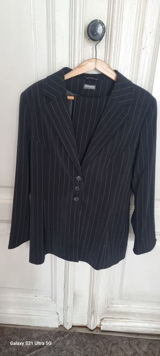 Женский  костюм. пиджак .брюки