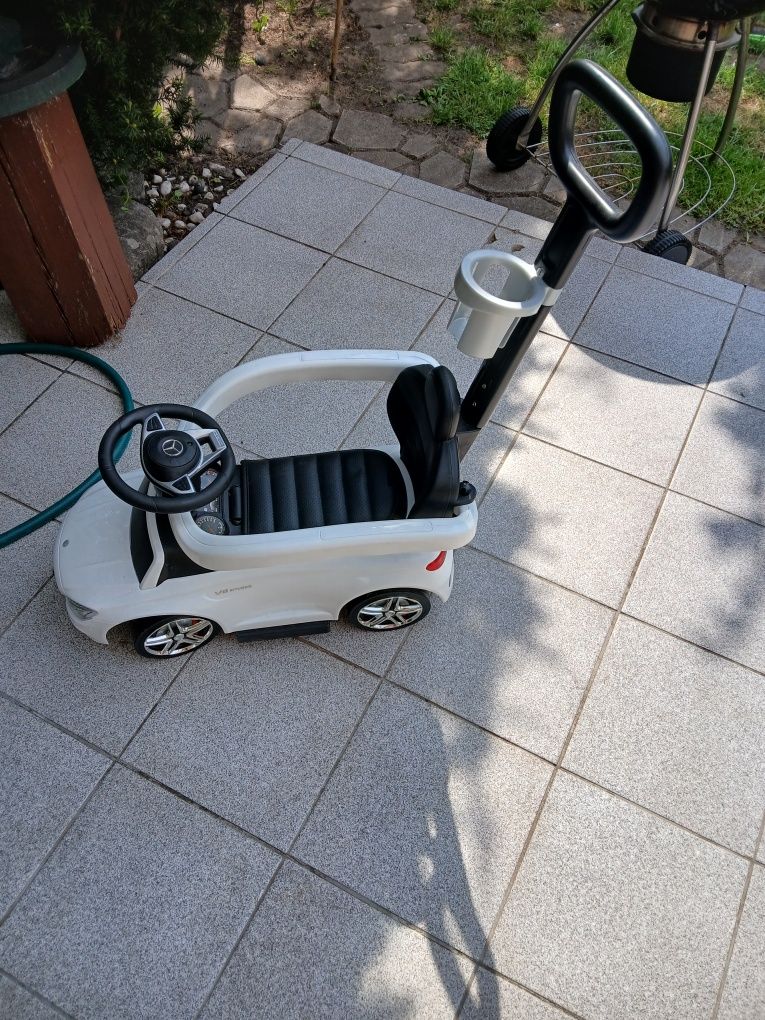 Samochód/pchacz dla dziecka