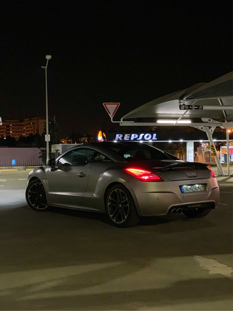 Peugeot RCZ 2.0 Hdi ASPHALT (1/500)
