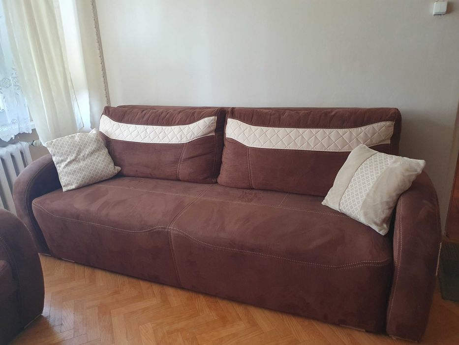 Meble wypoczynkowe:  kanapa i 2 fotele w bardzo dobrym stanie