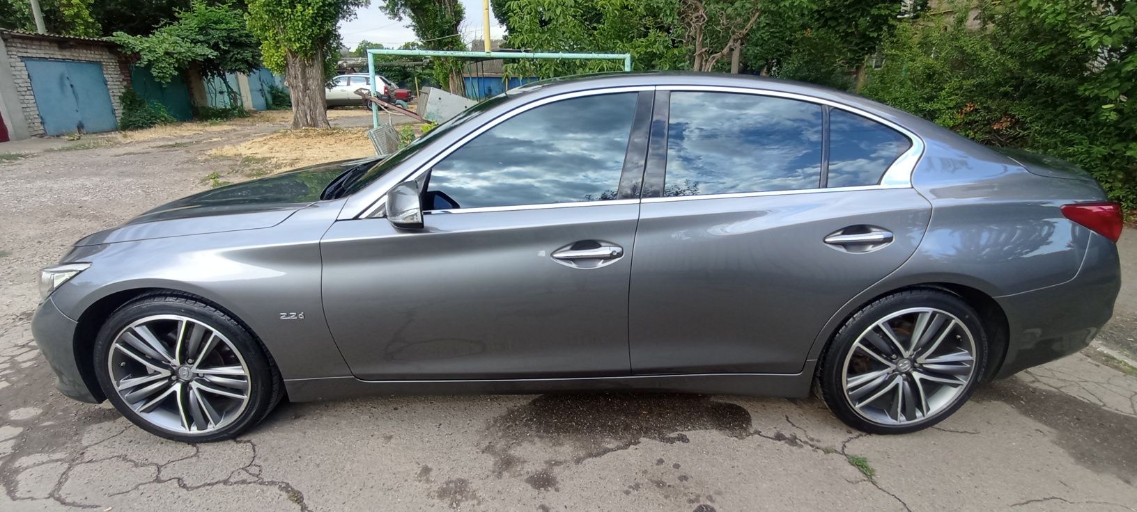 Infinity Q50 premium