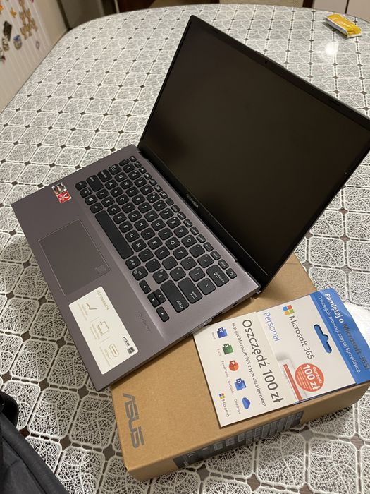 Laptop Asus Vivobook X412D, 256/4 GB, Stan Idealny