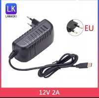 Carregador PC/Tablet 12V 2A  ficha tipo C