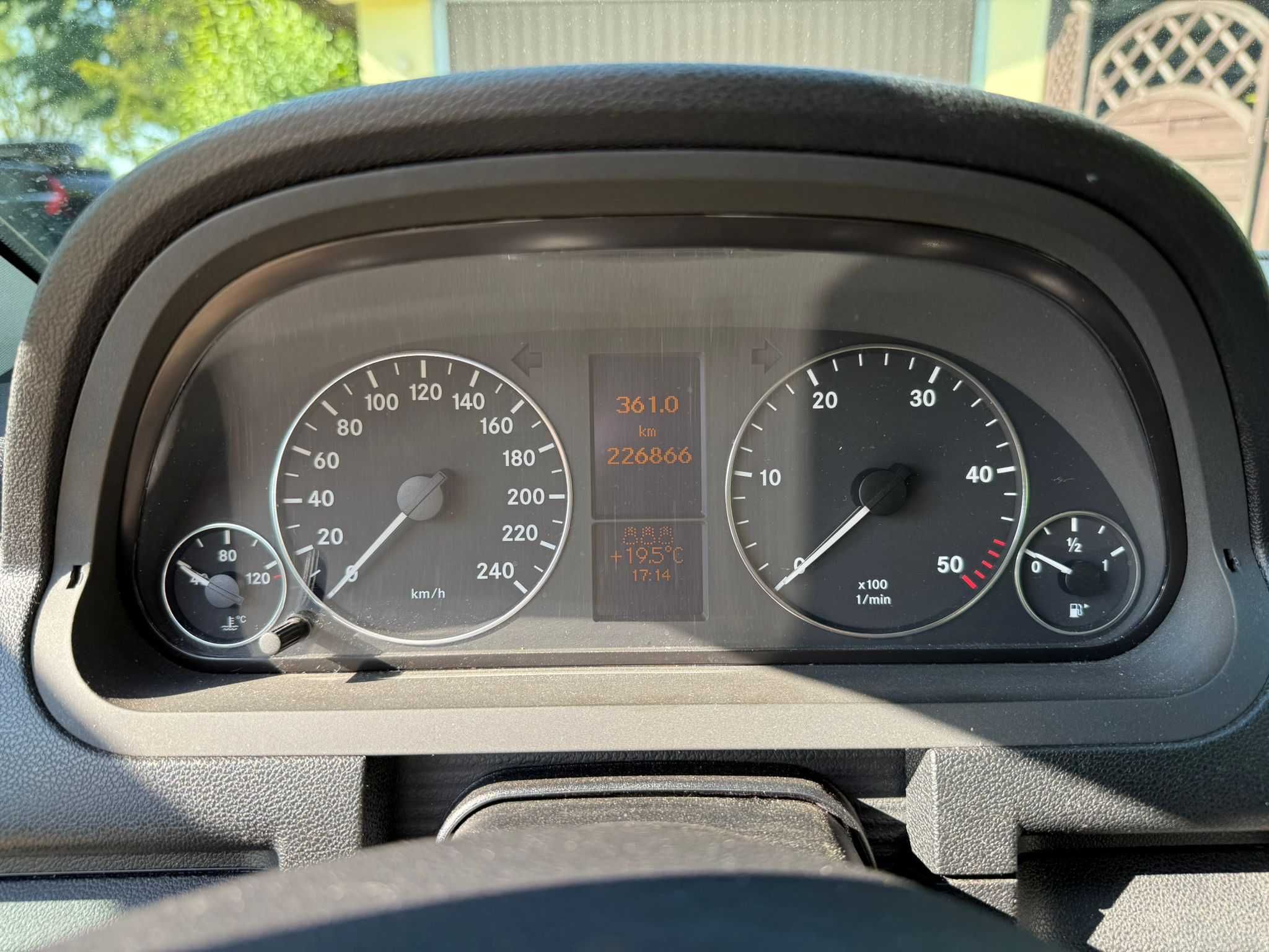 Mercedes - Benz  W169 A160 - 2,0 CDI