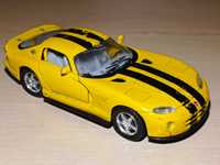 Model samochodu Dodge Viper GTS-R