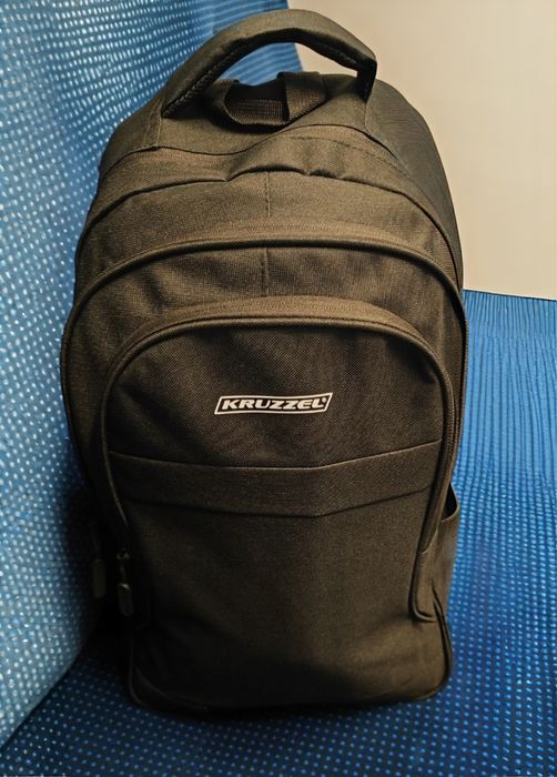 Nowy Plecak Szkolny 30L Duży Młodzieżowy Sportowy Czarny Unisex