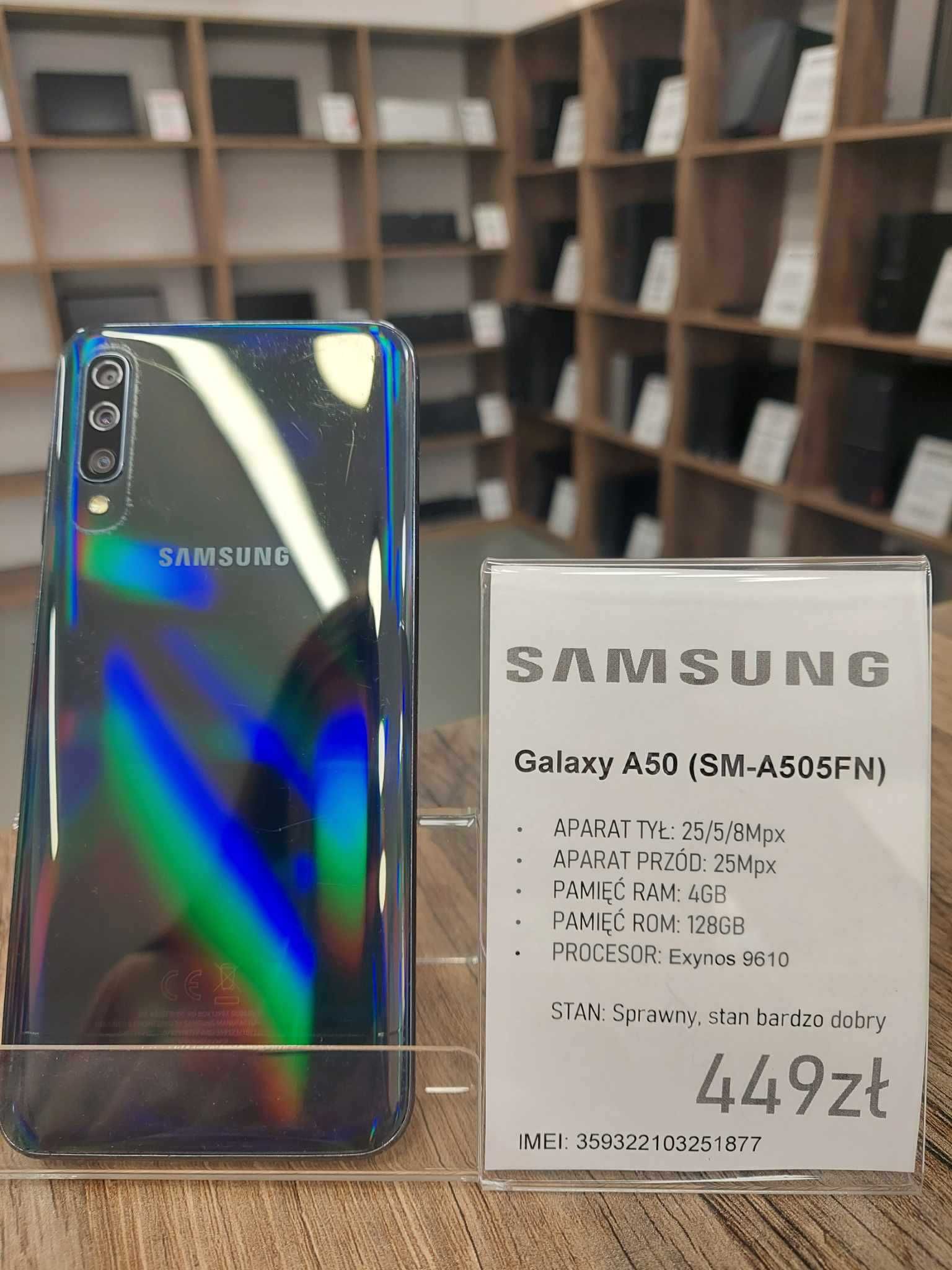 Smartfon Telefon Samsung Galaxy A50 (SM-A505FN) 4/128GB bdb gwarancja