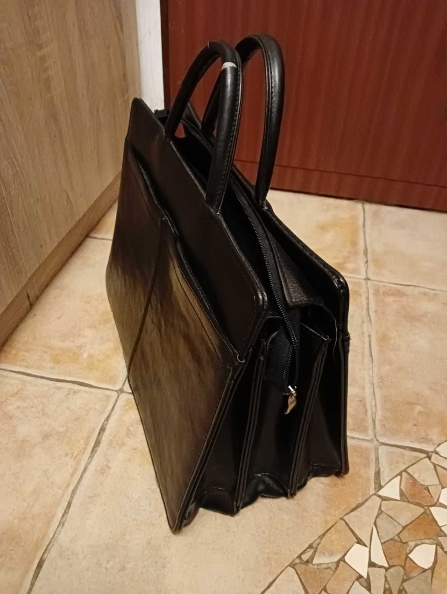 Torba teczka skórzana damska trzykomorowa na laptopa 15,6" stan BDB