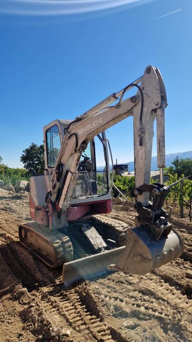 Mini Escavadora Takeuchi TB28FR - 3 ton