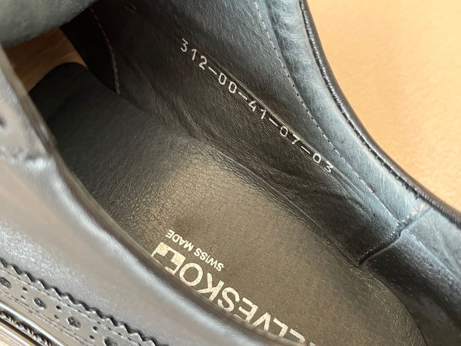 Helvesko męskie skórzane półbuty brogsy