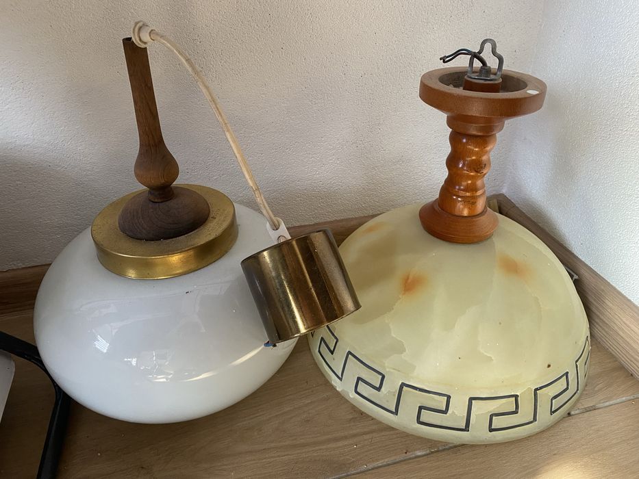 Stare lampy wiszace