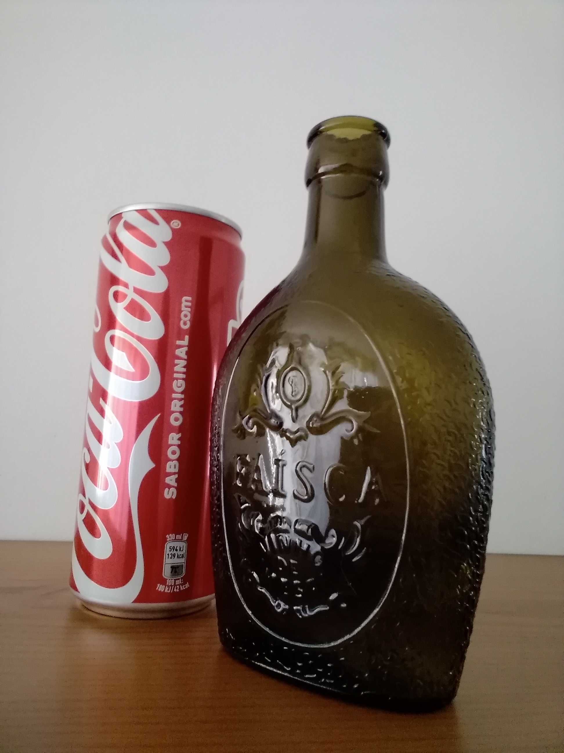 Garrafa Centenária Alto Relevo Vinho de Mesa - Faísca - JM da Fonseca