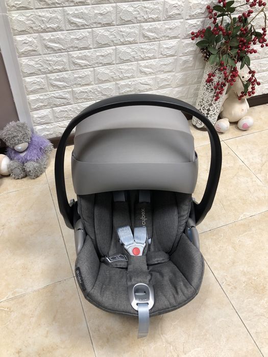 Автокрісло Cybex Cloud Z Plus i-Size Група 0+ (0-13 кг) автолюлька