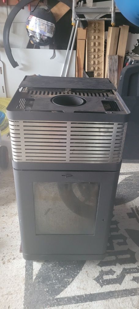 Sprzedam Piecyk Gravio K2052 pellet bez prądu
