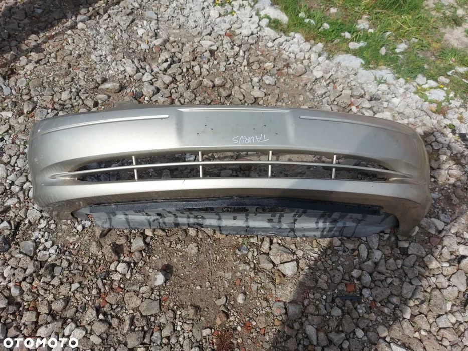 Zderzak przedni przód Ford Taurus