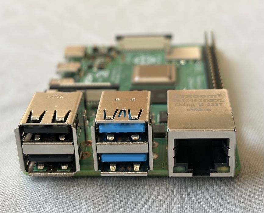 Raspberry Pi 4 Model B 4GB