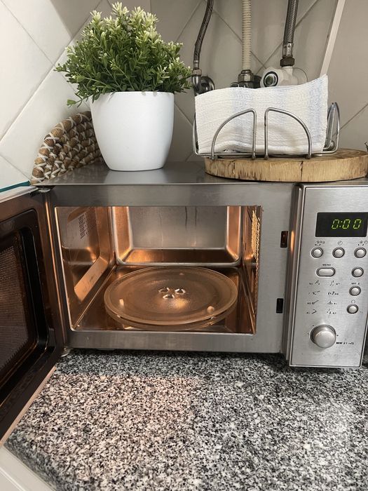 Microondas Teka- cinza metalizado